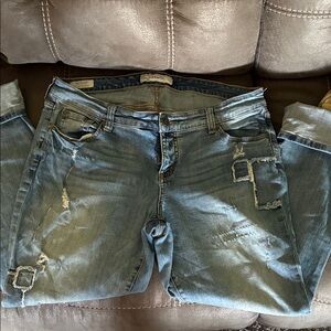Torrid Distressed Boyfriend Jean Women’s 18 Fabric 98% Cotton